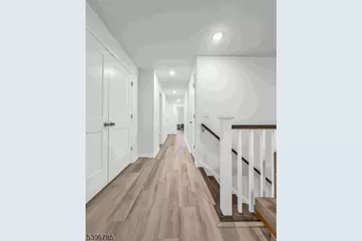 204 Honeysuckle Ln, Warren Township, NJ 07059 - Photo 27