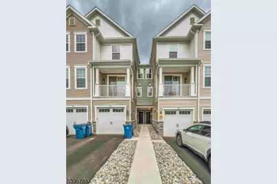 204 Honeysuckle Ln, Warren Township, NJ 07059 - Photo 3