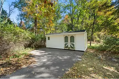 326 Runnymede Rd, Essex Fells, NJ 07021 - Photo 31