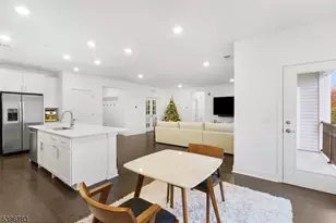 11 Veterans Wy, Morris Plains, NJ 07950 - Photo 1