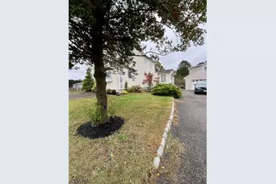 5 Wyckoffs Millsapplegarth, Monroe Township, NJ 08831 - Photo 3