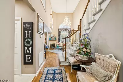 26 Kent Dr, Roseland, NJ 07068 - Photo 3