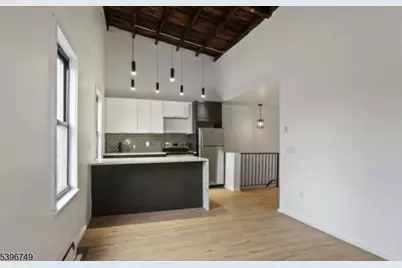 142 S Essex Ave, Orange, NJ 07050 - Photo 5