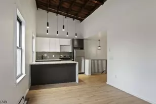 142 S Essex Ave, Orange, NJ 07050 - Photo 5