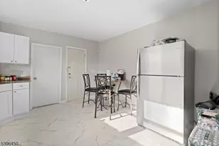 33 Lafayette St, Orange, NJ 07050 - Photo 25