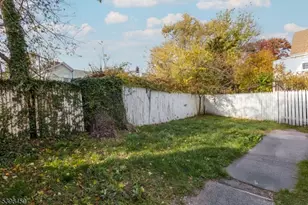 33 Lafayette St, Orange, NJ 07050 - Photo 37