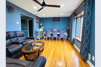 617 Sycamore St, Paramus, NJ 07652 - Photo 25