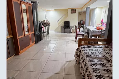 617 Sycamore St, Paramus, NJ 07652 - Photo 35