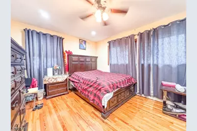 617 Sycamore St, Paramus, NJ 07652 - Photo 9