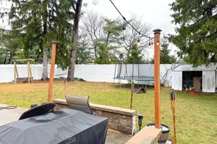 617 Sycamore St, Paramus, NJ 07652 - Photo 39