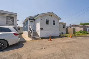 15 Spruce St, Moonachie, NJ 07074 - Photo 1