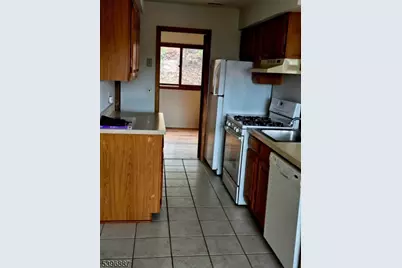 1 Big Sky Dr #7, Vernon, NJ 07462 - Photo 9