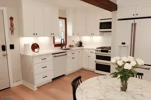 64 Ruddy Pl, Clark Township, NJ 07066 - Photo 9