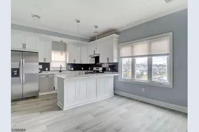 385 E Main St #2, Somerville, NJ 08876 - Photo 3