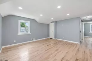 47 Ekings Ave, Hawthorne, NJ 07506 - Photo 9