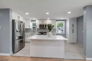 47 Ekings Ave, Hawthorne, NJ 07506 - Photo 5