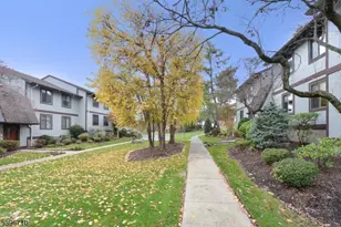 50 Rock Rd, Hawthorne, NJ 07506 - Photo 15