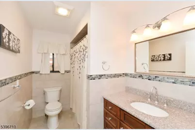 50 Rock Rd #B6, Hawthorne, NJ 07506 - Photo 13