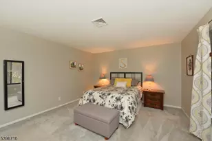 50 Rock Rd, Hawthorne, NJ 07506 - Photo 11