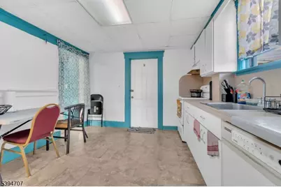 12 Lincoln Ave, Dover, NJ 07801 - Photo 7