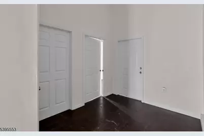 932 Wheatsheaf Rd, Roselle, NJ 07203 - Photo 27