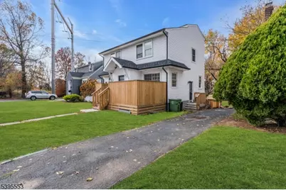 932 Wheatsheaf Rd, Roselle, NJ 07203 - Photo 5