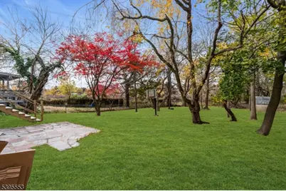 932 Wheatsheaf Rd, Roselle, NJ 07203 - Photo 41