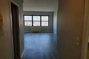 285 Aycrigg Ave, Passaic, NJ 07055 - Photo 5