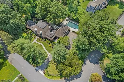 2 Canoe Ln, Roseland, NJ 07068 - Photo 43