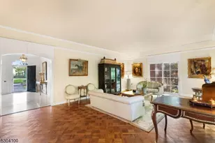 2 Canoe Ln, Roseland, NJ 07068 - Photo 5