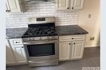 4401 Smith Ave #2A, North Bergen Twp., NJ 07047 - Photo 11