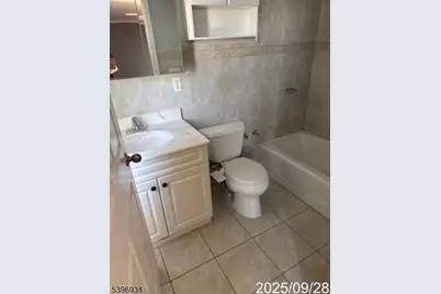 4401 Smith Ave #2A, North Bergen Twp., NJ 07047 - Photo 17