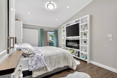 20 McChesney Ct, West Orange Township, NJ 07052 - Photo 11