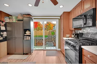 31 Hamilton St, Bloomingdale, NJ 07403 - Photo 19