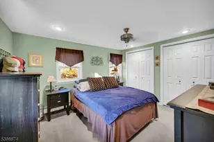 31 Hamilton St, Bloomingdale, NJ 07403 - Photo 27