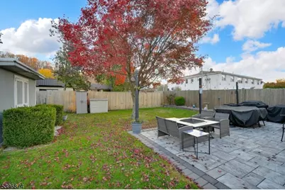 31 Hamilton St, Bloomingdale, NJ 07403 - Photo 37