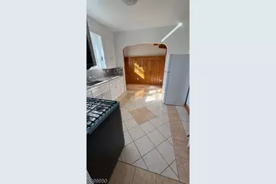 814 Vine St 2nd Fl, Elizabeth, NJ 07202 - Photo 21