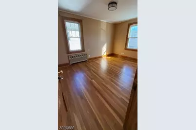 814 Vine St 2nd Fl, Elizabeth, NJ 07202 - Photo 15