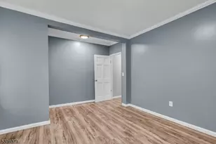 537 Scotland Rd, Orange, NJ 07050 - Photo 9