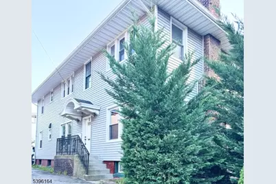 42 Clinton Pl Unit 2, Newark, NJ 07108 - Photo 1