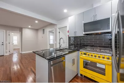 24 Dean St, West Orange Township, NJ 07052 - Photo 5