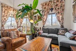 4 Sunrise Dr, Vernon Twp., NJ 07462 - Photo 15