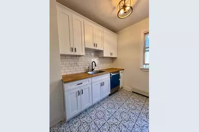 203 2nd St, Newark, NJ 07107 - Photo 15