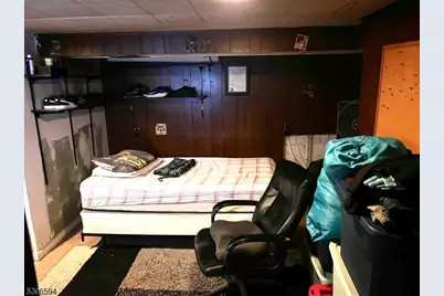 27 Melmore Gdns, East Orange, NJ 07017 - Photo 21