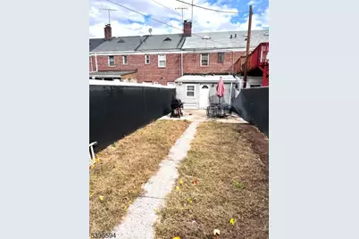 27 Melmore Gdns, East Orange, NJ 07017 - Photo 19