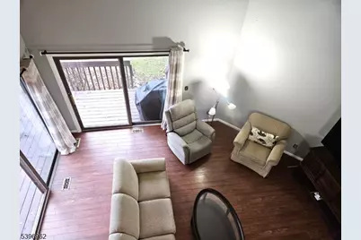 2 Sparrow Ci, Hampton Township, NJ 07860 - Photo 7