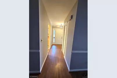 2 Sparrow Ci, Hampton Township, NJ 07860 - Photo 11