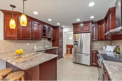 44 Madison St, Long Hill Township, NJ 07933 - Photo 11