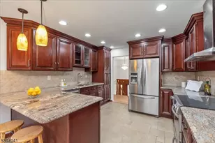 44 Madison St, Long Hill Township, NJ 07933 - Photo 11