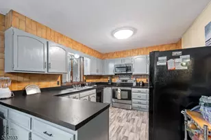 43 Meyers Rd, Sandyston Township, NJ 07827 - Photo 7